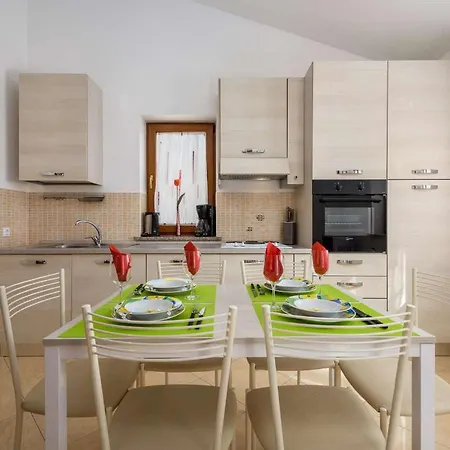 Bali Feriehus Kaštelir